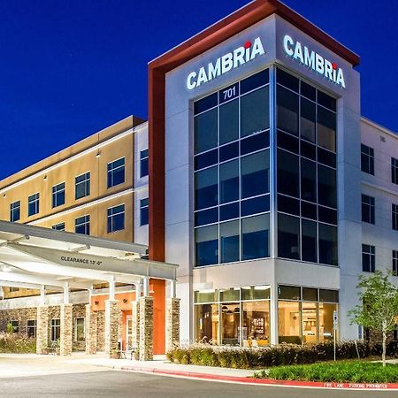 Wyndham Westfield Hotel Ngoại thất bức ảnh