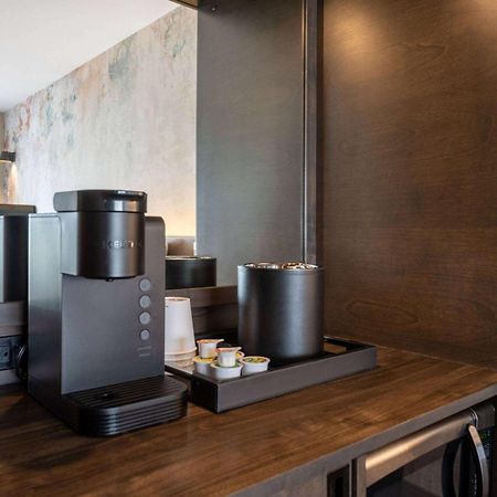 Wyndham Westfield Hotel Ngoại thất bức ảnh