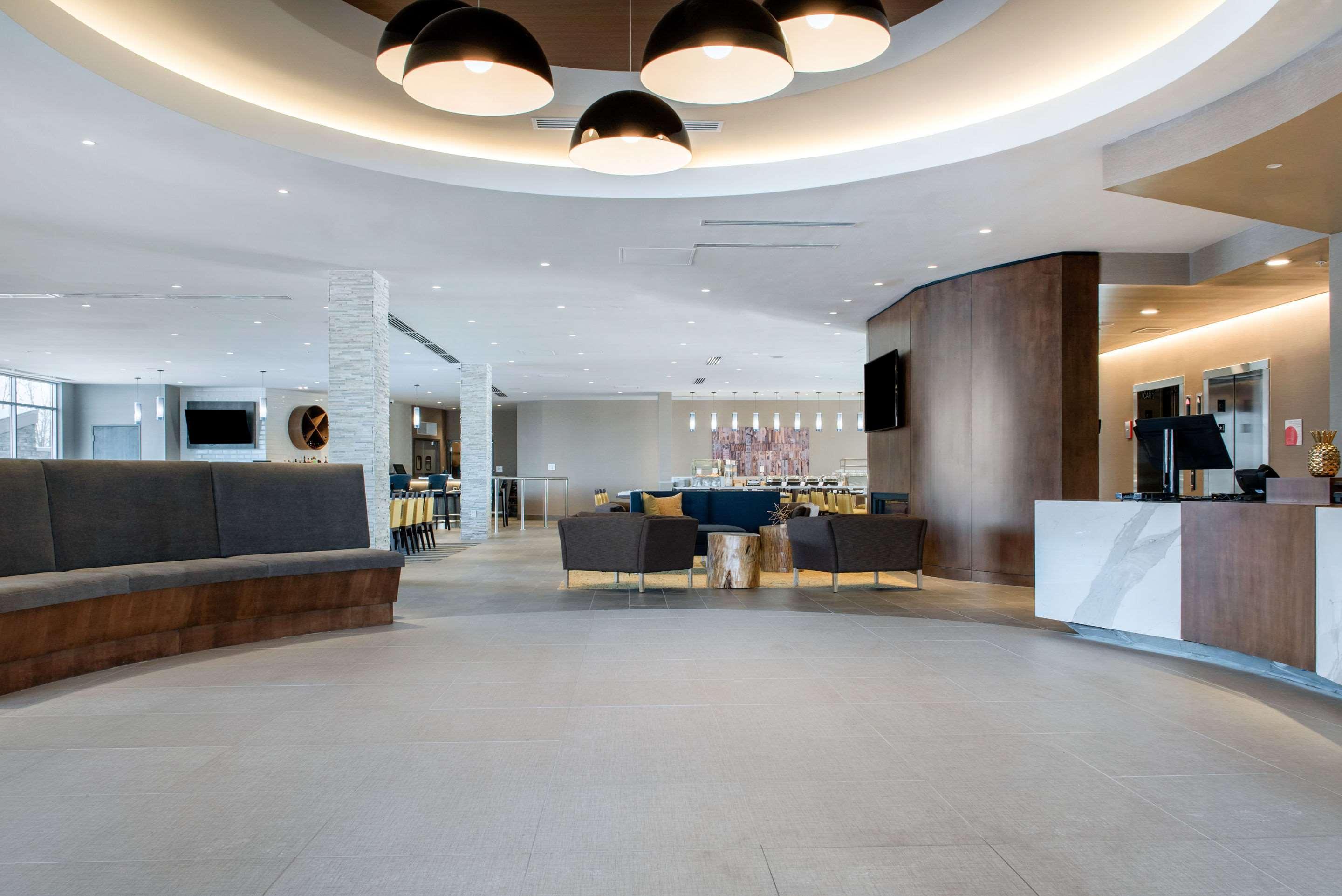 Wyndham Westfield Hotel Ngoại thất bức ảnh