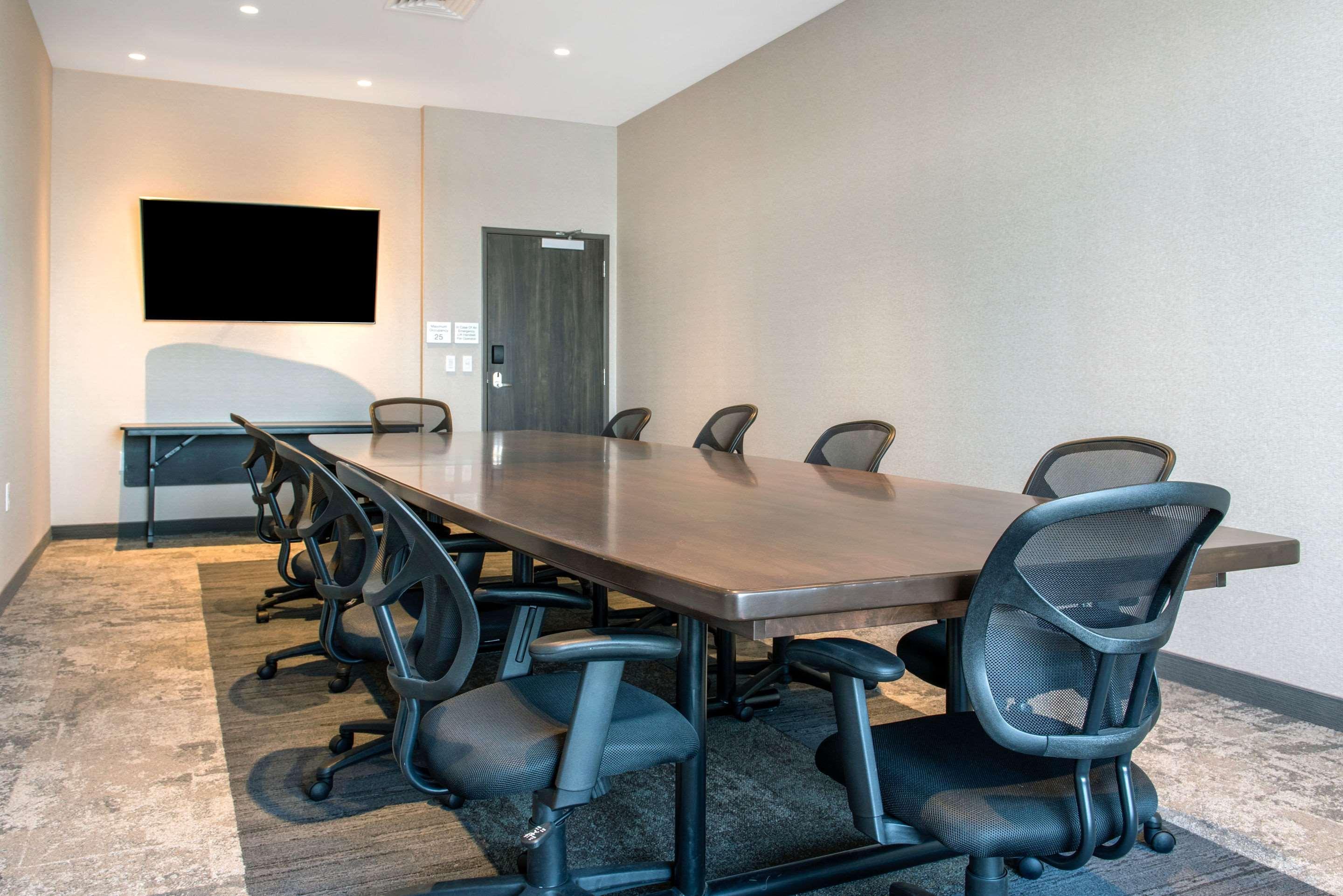 Wyndham Westfield Hotel Ngoại thất bức ảnh