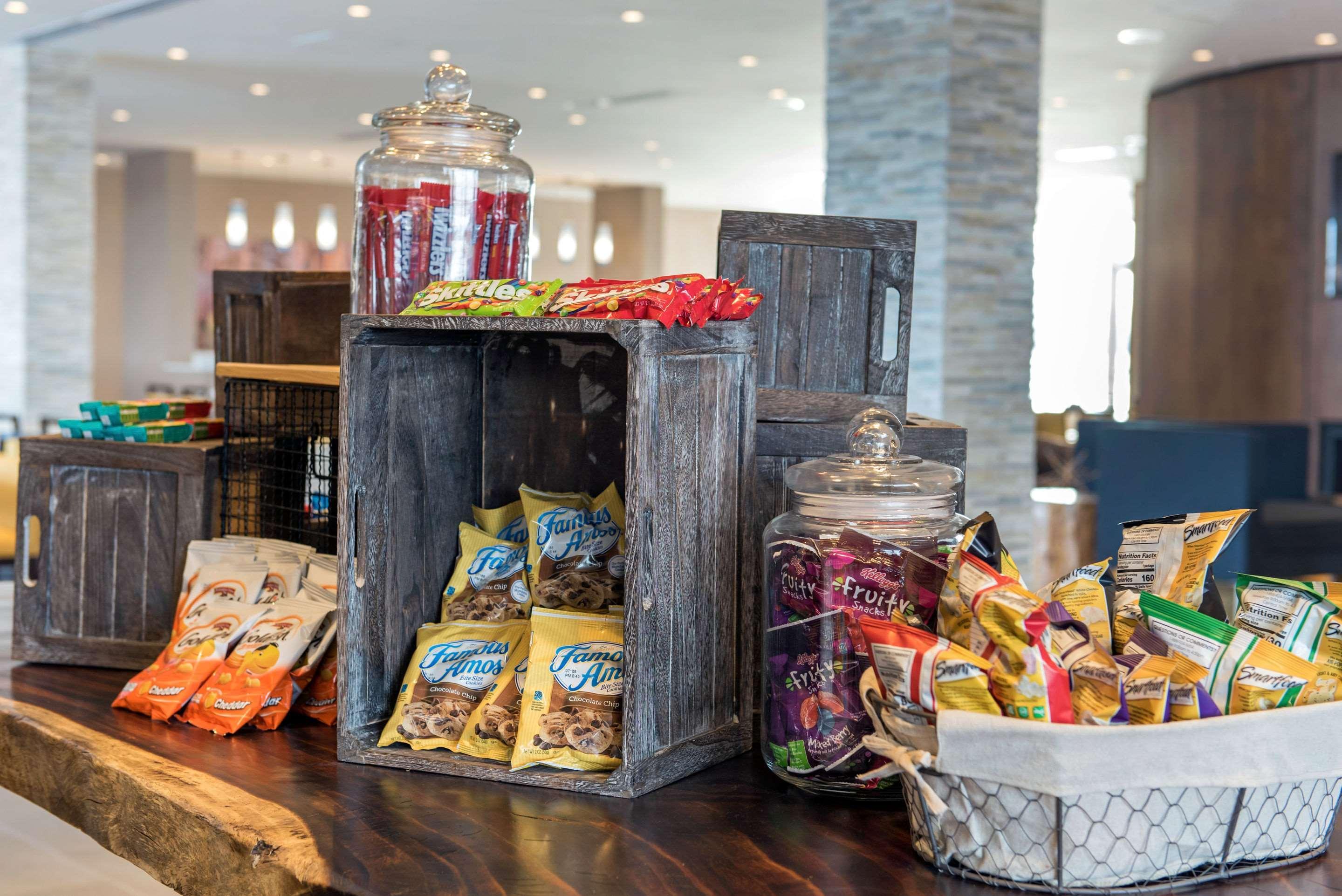 Wyndham Westfield Hotel Ngoại thất bức ảnh