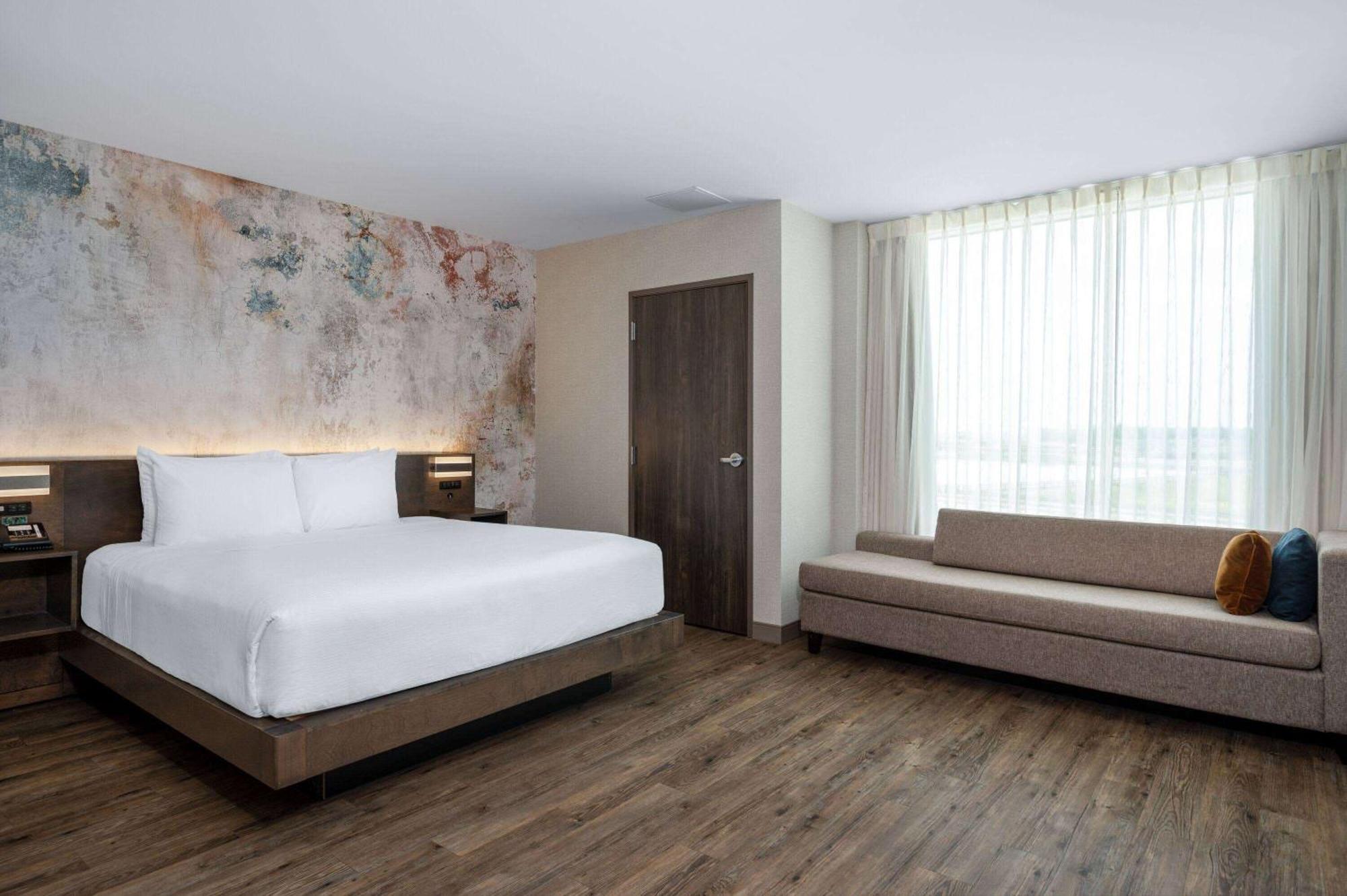 Wyndham Westfield Hotel Ngoại thất bức ảnh